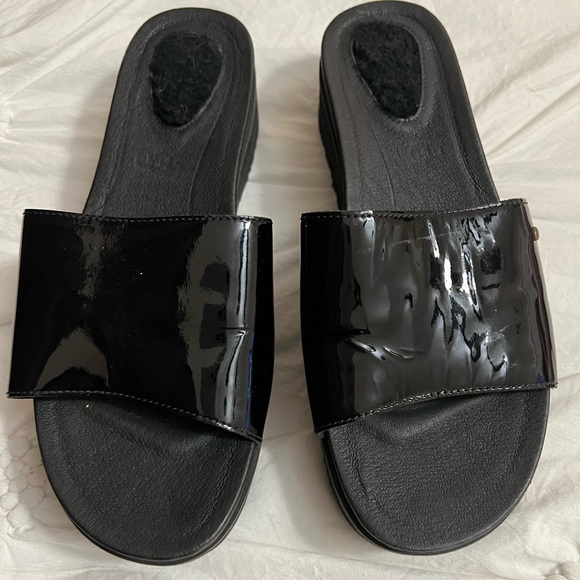 Limited Edition UGG Platform Slides - Picture 1 of 5